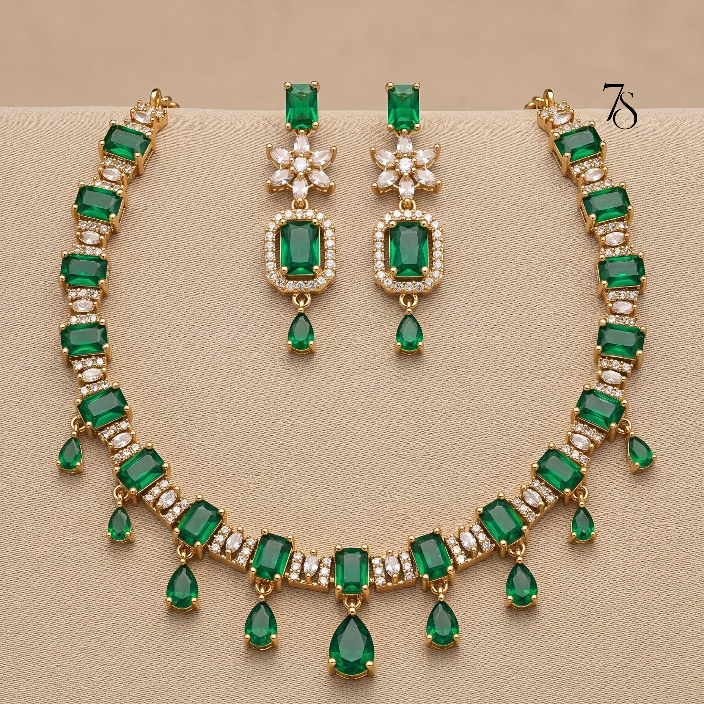 Deep Green Sparkle: AD Crystal & Zirconia Set