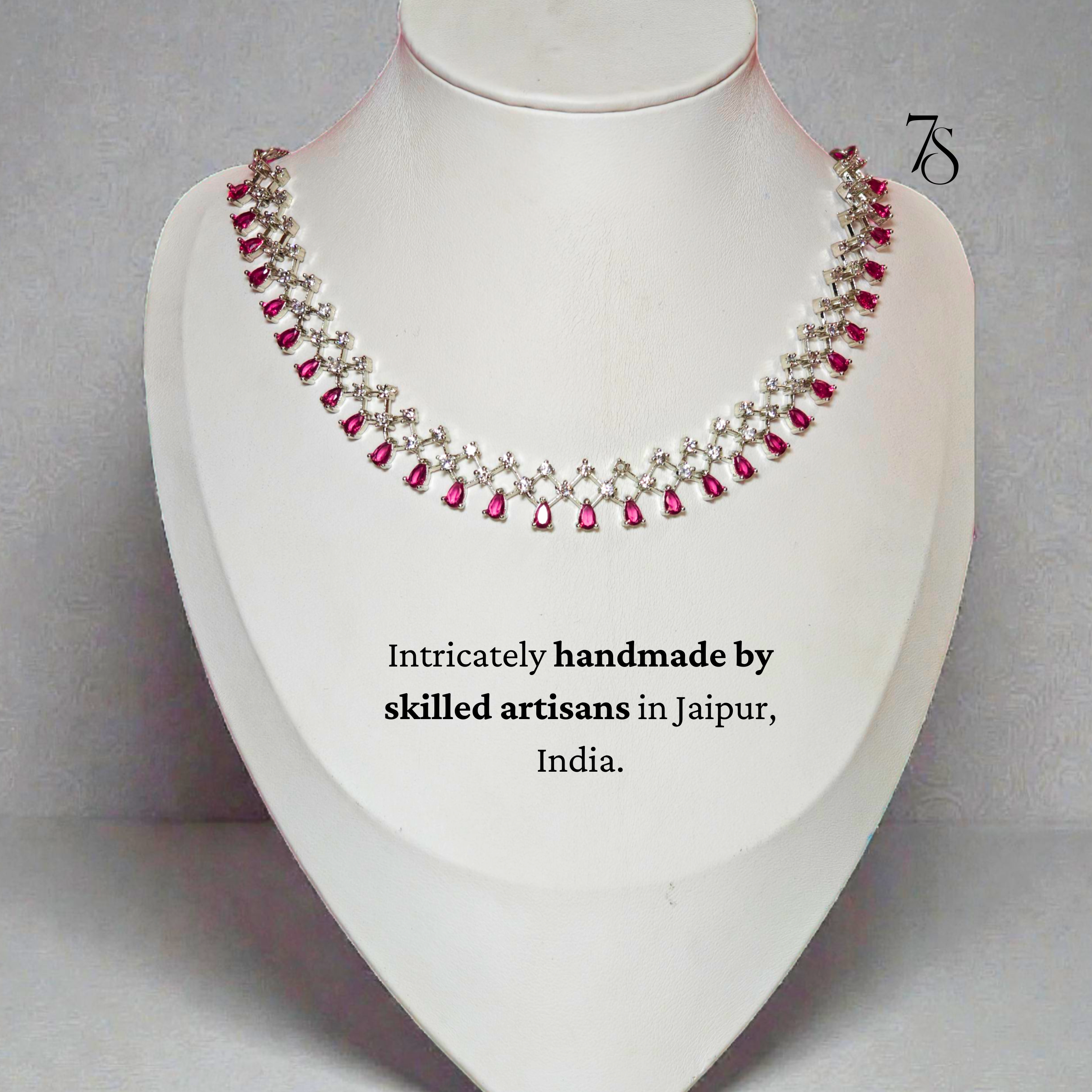 AD Net Pattern Necklace & Earrings Set