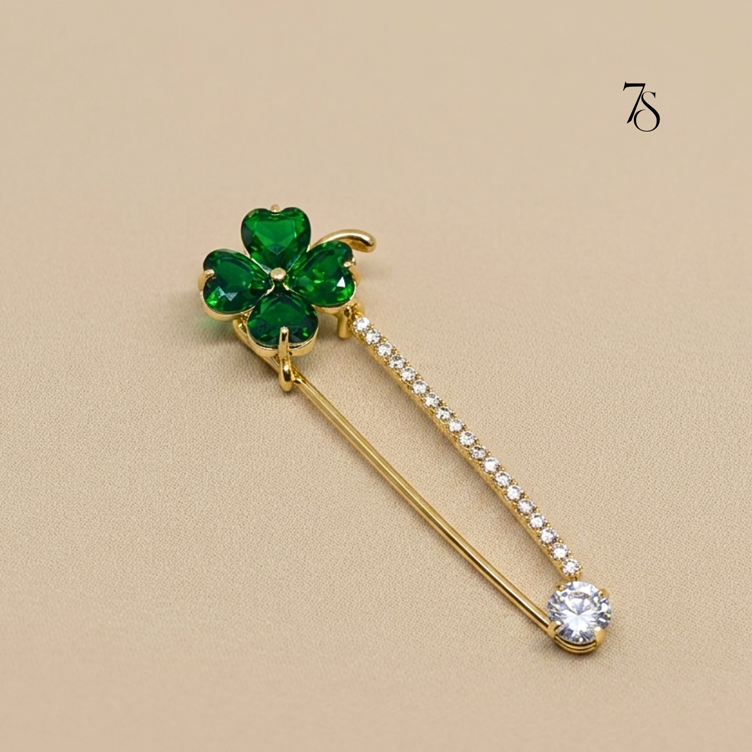 Safety Pin Brooch/Style Pin
