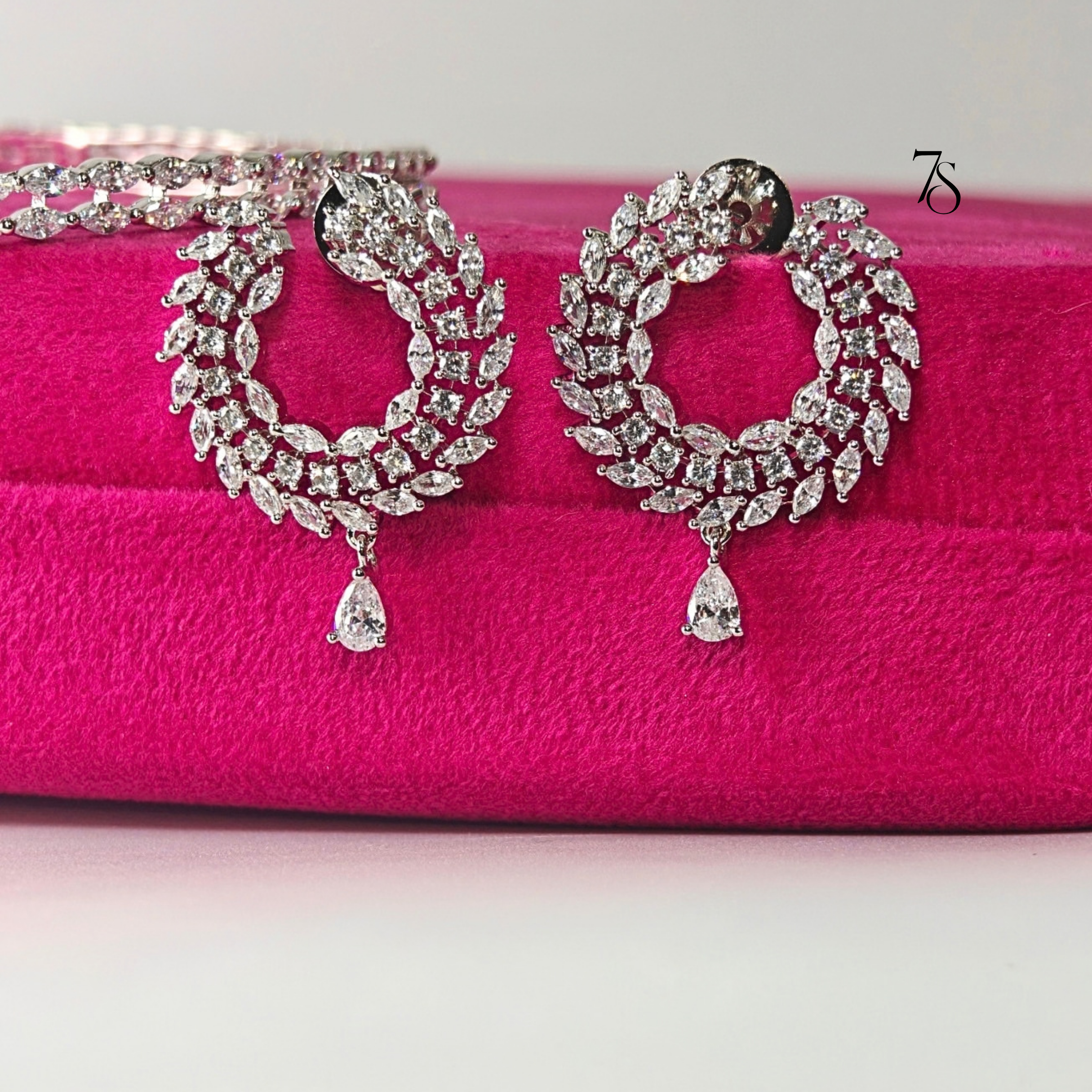 Flora - CZ Hasli Necklace Set