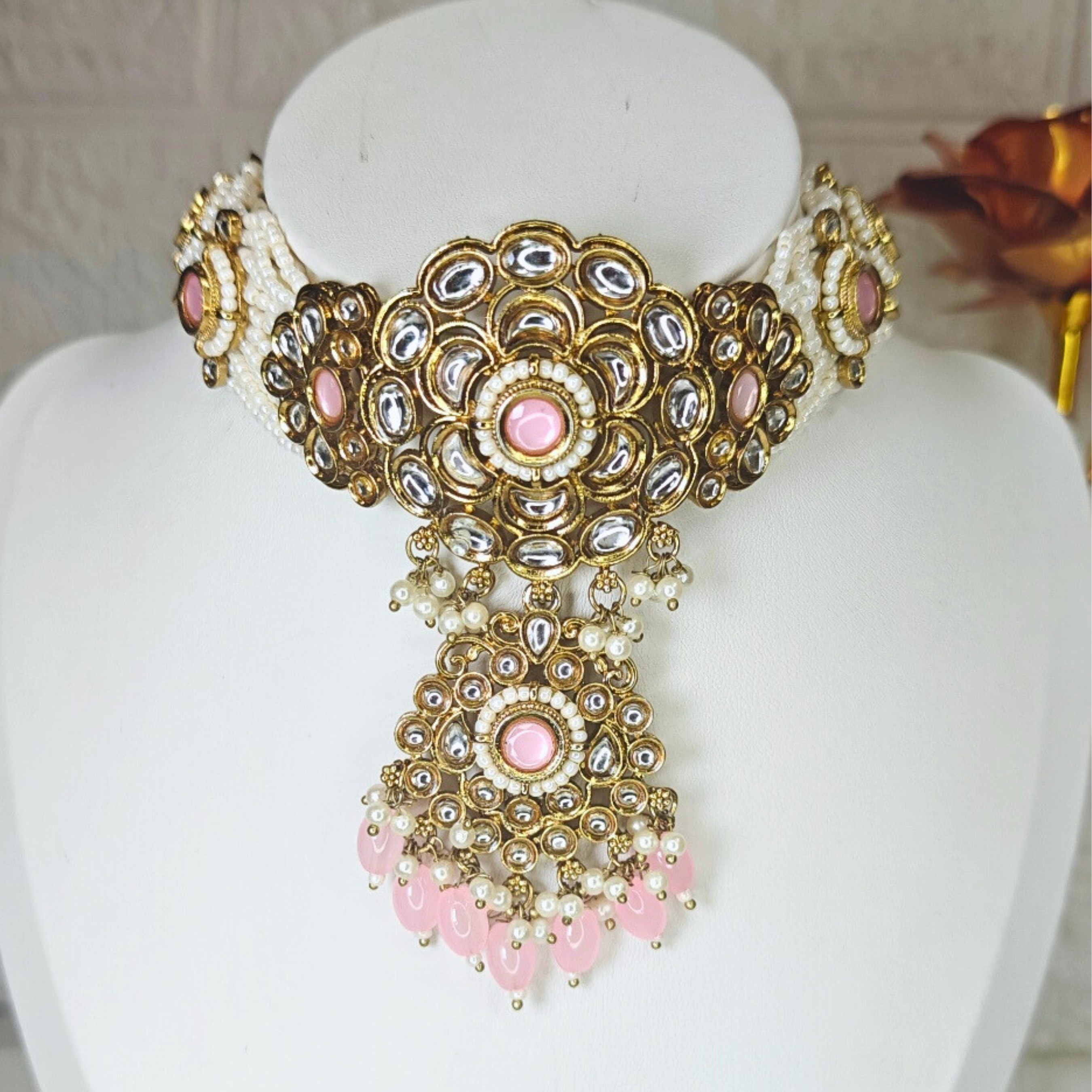 The Noor Mahal Kundan Choker Set with Earrings & Maang Teeka